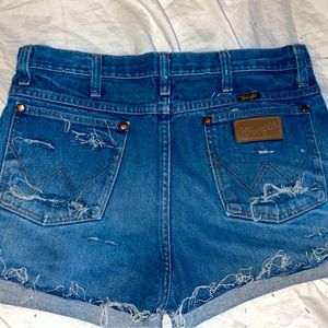 distressed wrangler shorts!!!